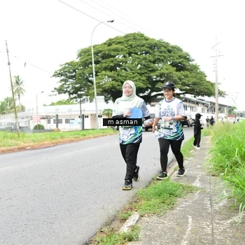 Runner Photo 8112832