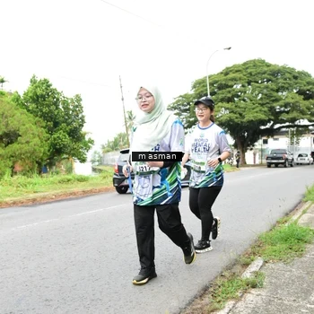 Runner Photo 8112834