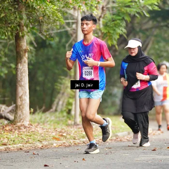 Runner Photo 8112850
