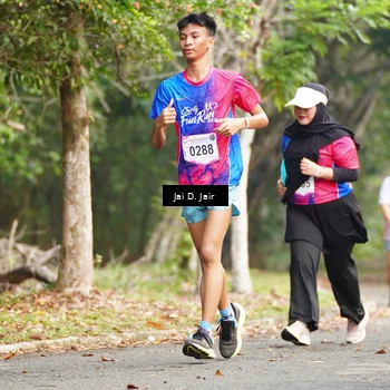 Runner Photo 8112853
