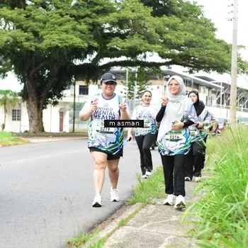 Runner Photo 8112897