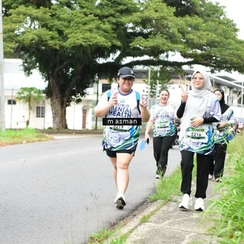 Runner Photo 8112901