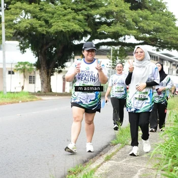 Runner Photo 8112906