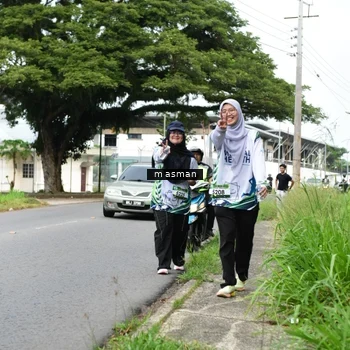 Runner Photo 8112972