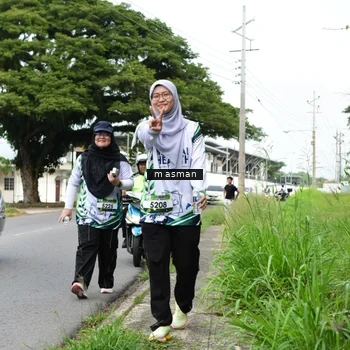 Runner Photo 8112996