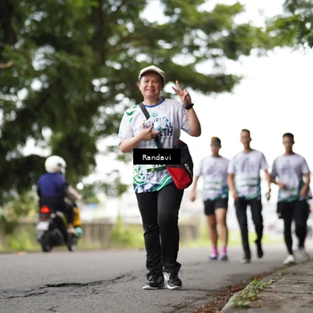 Runner Photo 8113051
