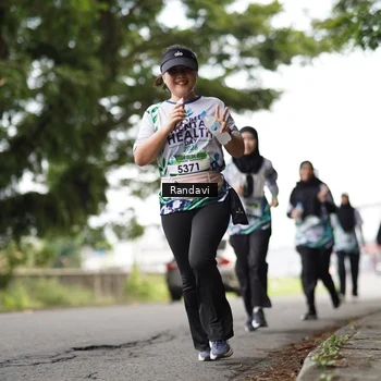 Runner Photo 8113076