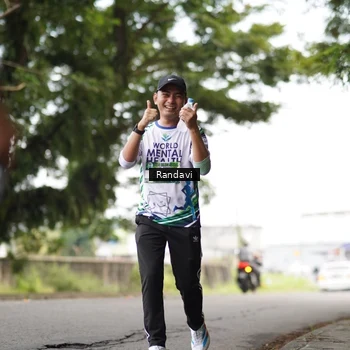Runner Photo 8113243