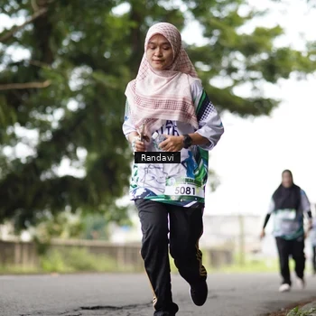 Runner Photo 8113326