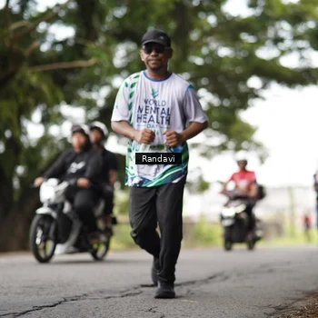 Runner Photo 8113592