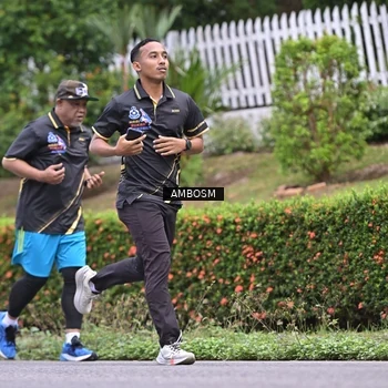 Runner Photo 8114004