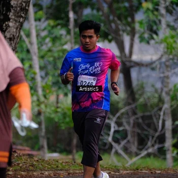 Runner Photo 8114041