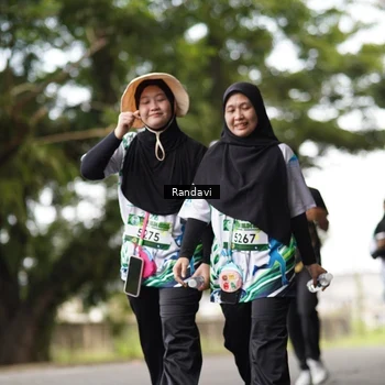 Runner Photo 8114044