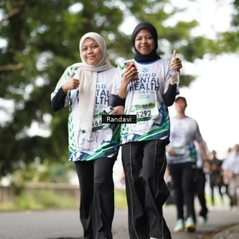 Runner Photo 8114275