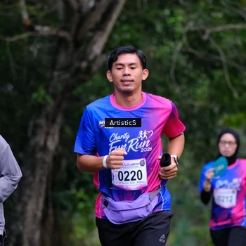 Runner Photo 8114358