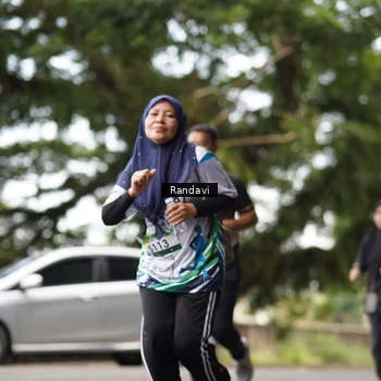 Runner Photo 8114378