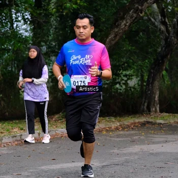 Runner Photo 8114515