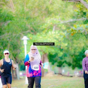 Runner Photo 8114653