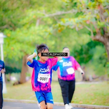 Runner Photo 8114672
