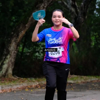 Runner Photo 8114773