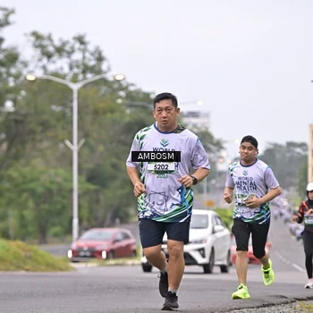 Runner Photo 8115004