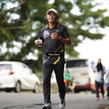 Runner Photo 8115019