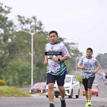 Runner Photo 8115021