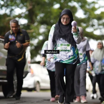 Runner Photo 8115031