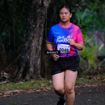 Runner Photo 8115036