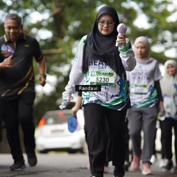 Runner Photo 8115040