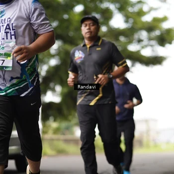 Runner Photo 8115062