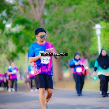 Runner Photo 8115292