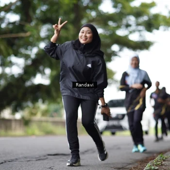 Runner Photo 8115296