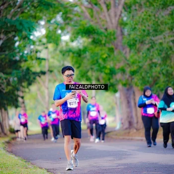 Runner Photo 8115336