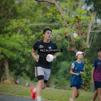 Runner Photo 8115704