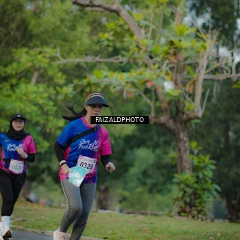 Runner Photo 8115810