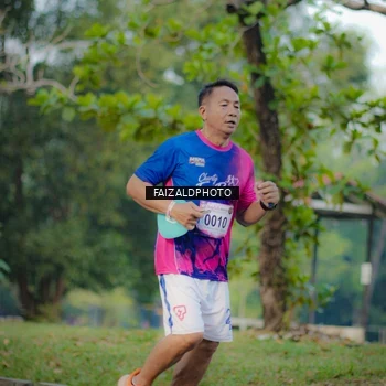 Runner Photo 8115859