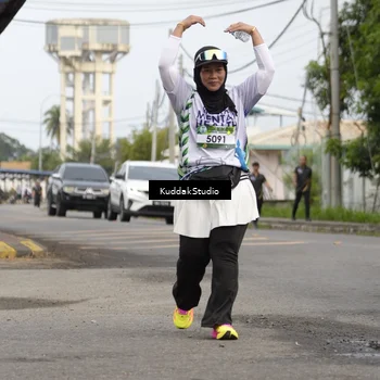 Runner Photo 8115982