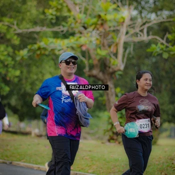 Runner Photo 8116043
