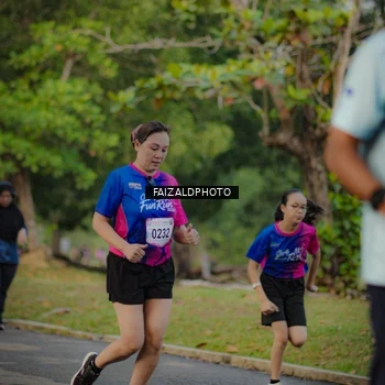 Runner Photo 8116077
