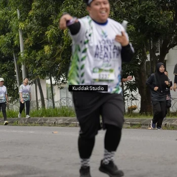 Runner Photo 8116094