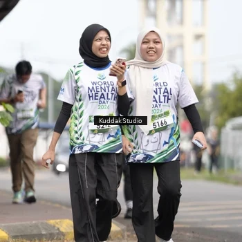 Runner Photo 8116101
