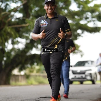 Runner Photo 8116144
