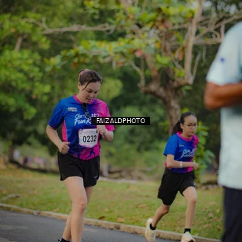 Runner Photo 8116176