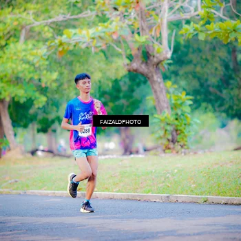 Runner Photo 8116291