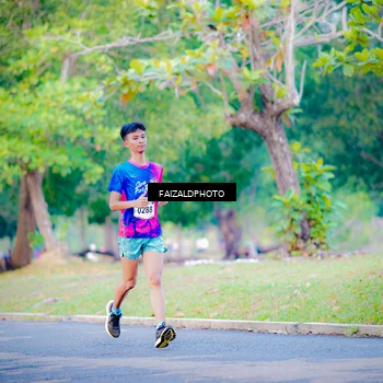 Runner Photo 8116295