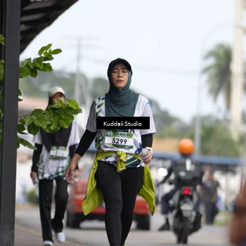 Runner Photo 8116354