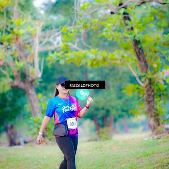 Runner Photo 8116361