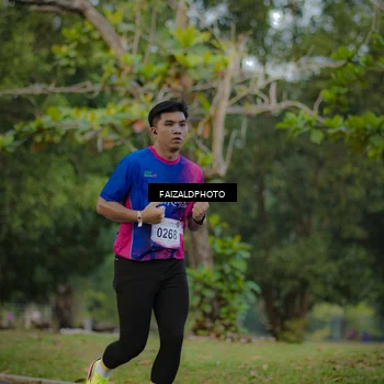 Runner Photo 8116408