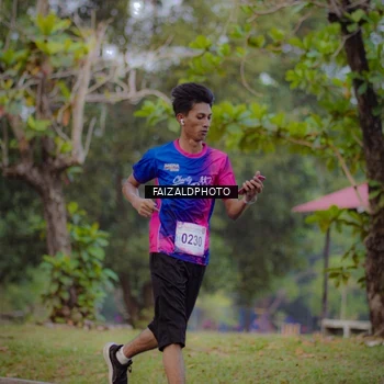 Runner Photo 8116513